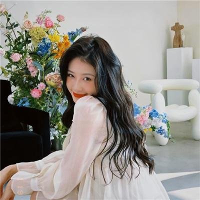 三月小姐